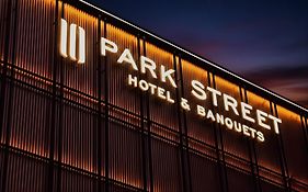 10 Park Street Hotel & Banquets